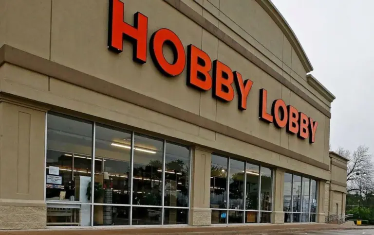 Does Hobby Lobby Take Apple Pay